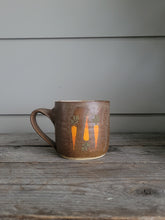 Charger l'image dans la galerie, #48 Carrot Mug - Pink Inside
