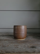 Charger l'image dans la galerie, #50 Radish Mug - Pink Inside

