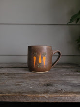 Charger l'image dans la galerie, #67 **SECONDS ITEM** Carrot Mug - Pink Inside
