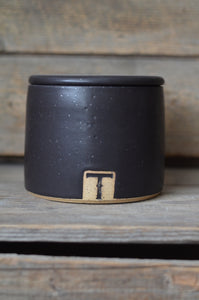 * PRE-ORDER * Starter Crock - BLACK