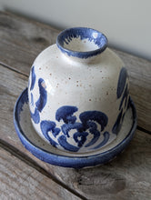 Load image into Gallery viewer, Blue Roses Butter Dish
