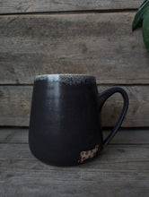 Charger l&#39;image dans la galerie, Flower Cow Mug
