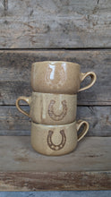 Charger l&#39;image dans la galerie, #236 - Yellow Horseshoe Mug
