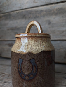 Horseshoe Jar
