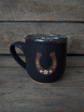 Charger l&#39;image dans la galerie, Brown Horseshoe Mug
