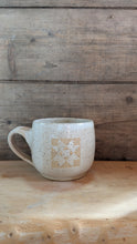 Charger l'image dans la galerie, #28 White Quilt Mug
